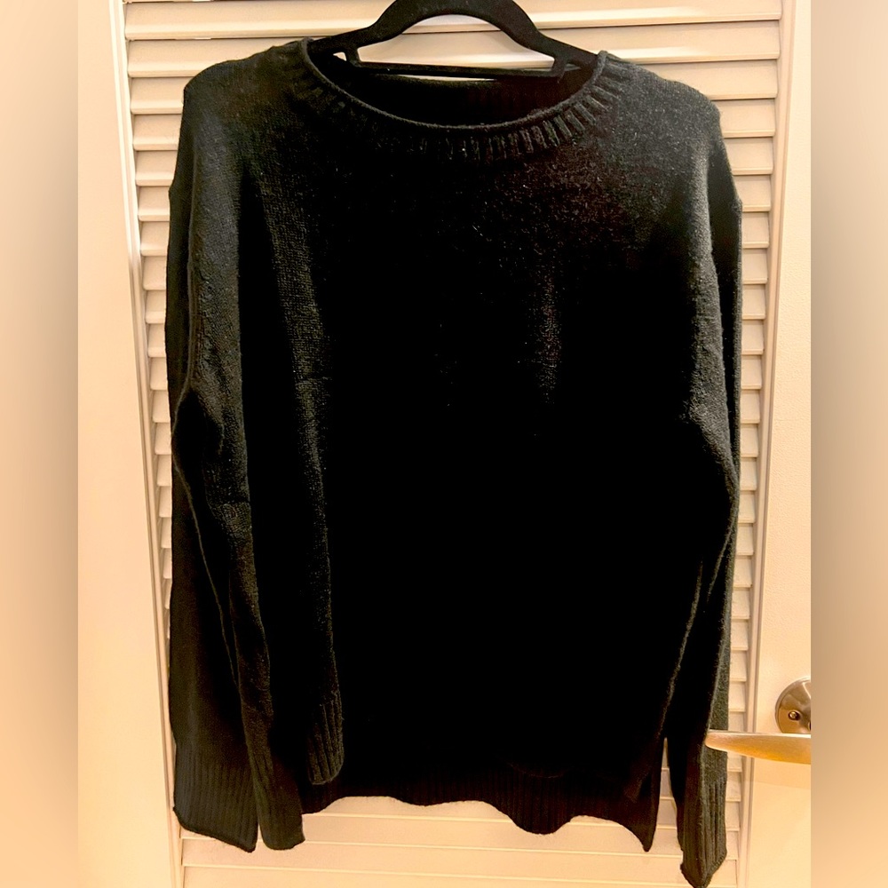 Never worn size small banana republic sweater